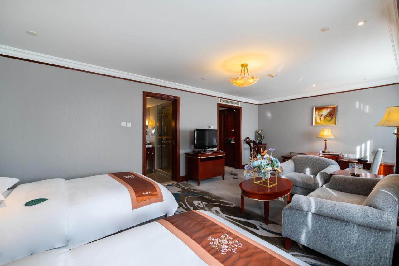 Golden Ocean Hotel Tianjin Exterior foto